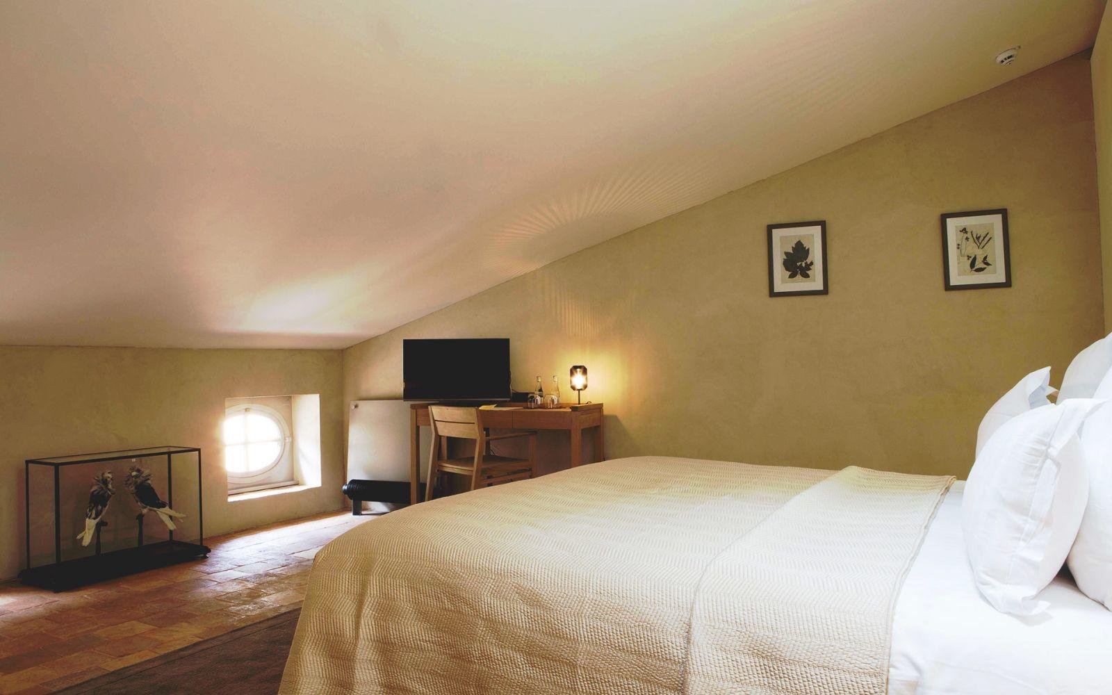 Hôtel de la Villeon | Comfort room
